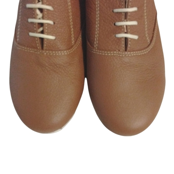 NEW CHARLESTON SHOE CO. Light Brown Leather Lace Up Loafers Tan Flats Sz 7 - Picture 3 of 10